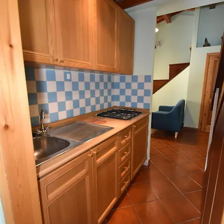 Il Vicolo - Caratteristico E Centralissimo Trilocale Vicino Al Mare Apartment